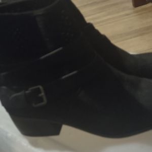 Black suede boots size 9